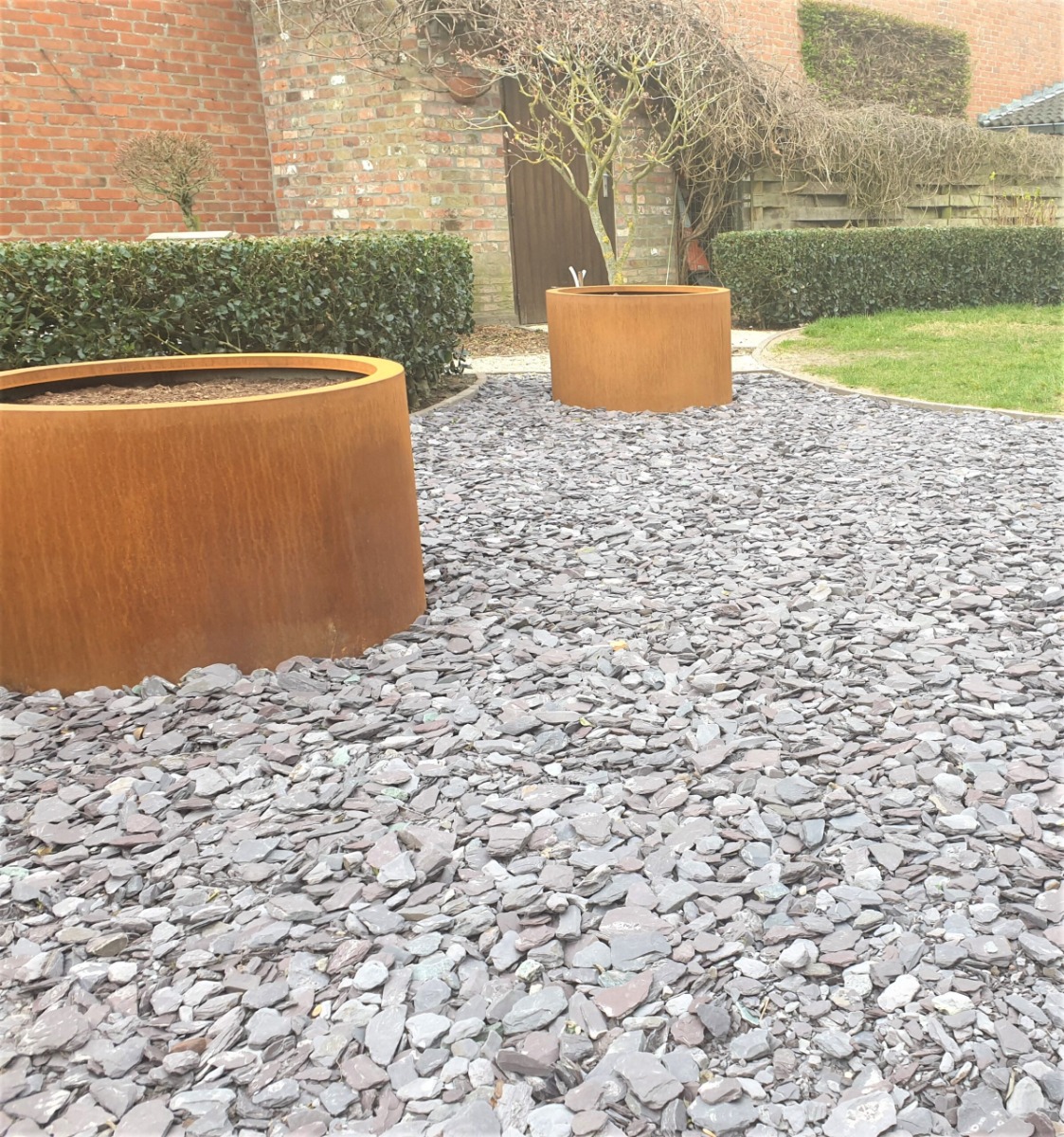 Ronde cortenstalen plantenbak met bodem 80x80 cm
